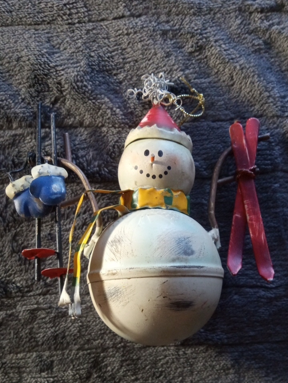 Christmas - Metal Skiing Snowman Ornament
